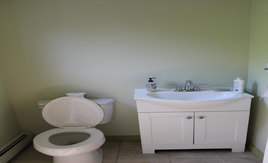 Half bath off Breezeway