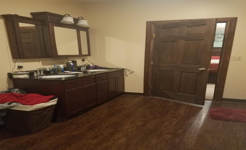 master bath -double sinks