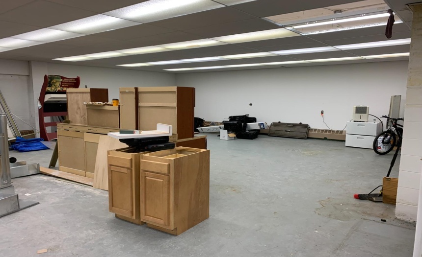 Additional building has about 4000 sq ft