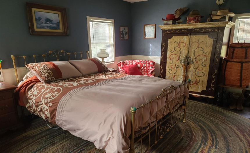 master bedroom upstairs