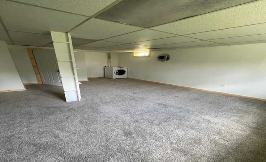 possible 3rd bedroom, family room, you decide