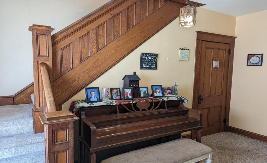 Pristine original woodwork thru out